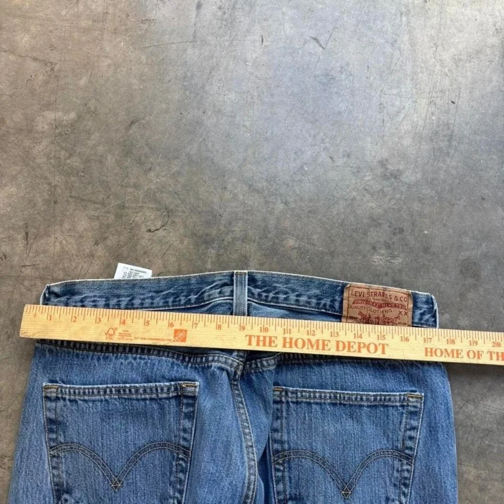 Y2k‎ Levi's 501 Button Fly Denim Blue Jeans 35x31